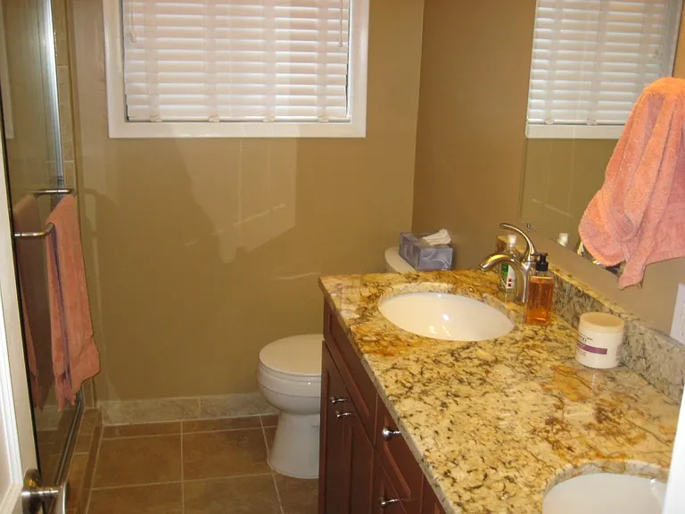 Double vanity
