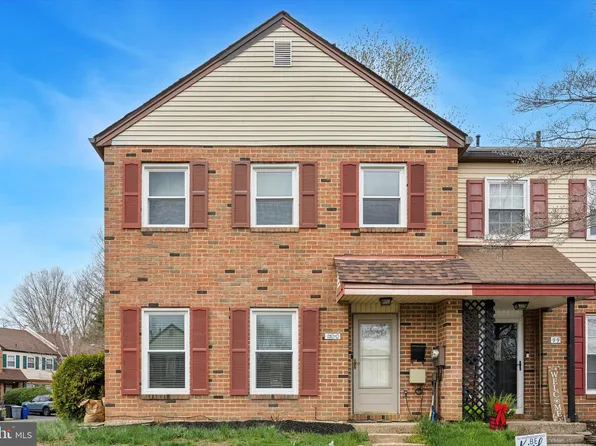 100 Andover Dr, Langhorne, PA 19047