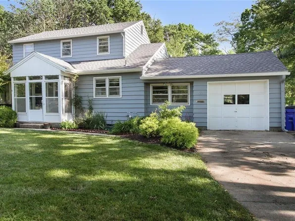 600 W Elm St, Olathe, KS 66061