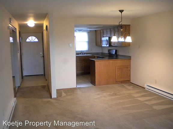 5th image of 1160 SW Harrier Cir APT 6