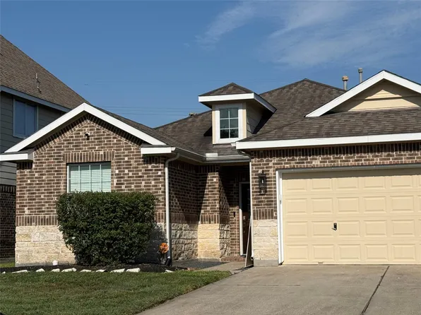 4601 Meadow Way Dr, Deer Park, TX 77536