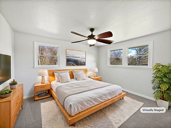 4th image of 6304 N Clearview Dr