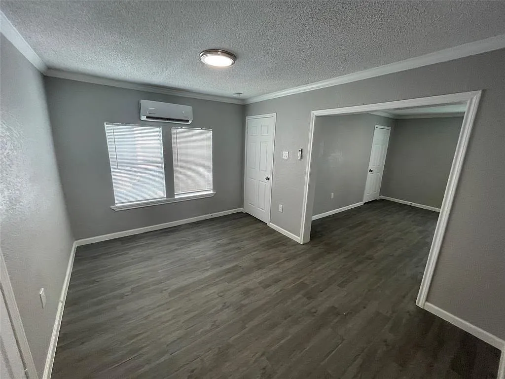2 bed, 970 sqft, $1,450 — Photo 3
