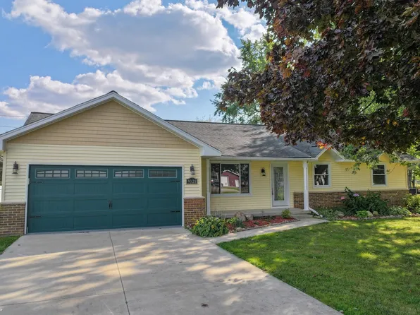 9328 E Lippincott Blvd, Davison, MI 48423