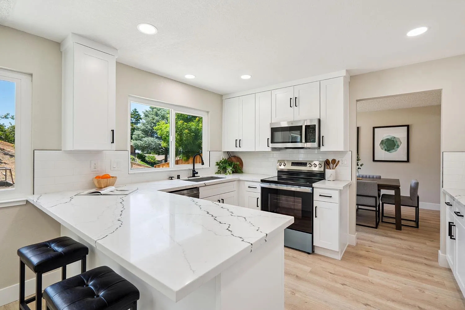 2808 Harris Dr photo 1