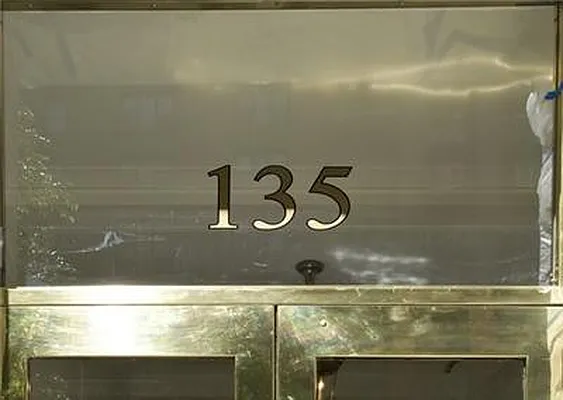 Sold by Isaacs Ganz Real Estate | media 16