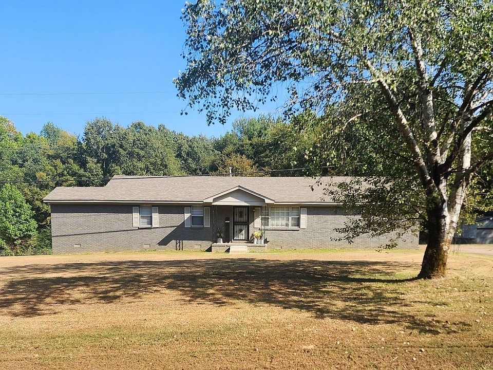 2nd image of 4805 Warren Rd