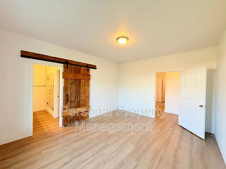 11108 NE 133rd Ct — Photo 17