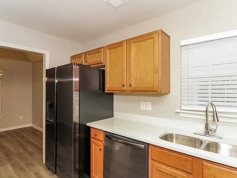 254 Highland Falls Blvd — Photo 9