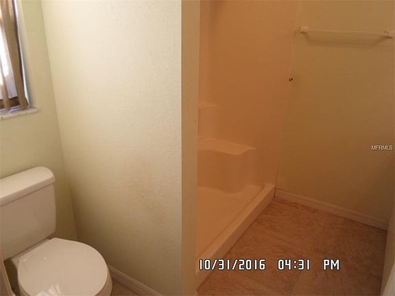 2nd image of 4826 Redwood Ter