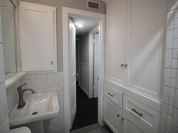 4719 Oakshire Dr APT 5, Houston, TX 77027