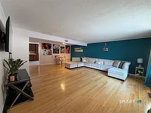 81 Cliffside Dr #A — Photo 3