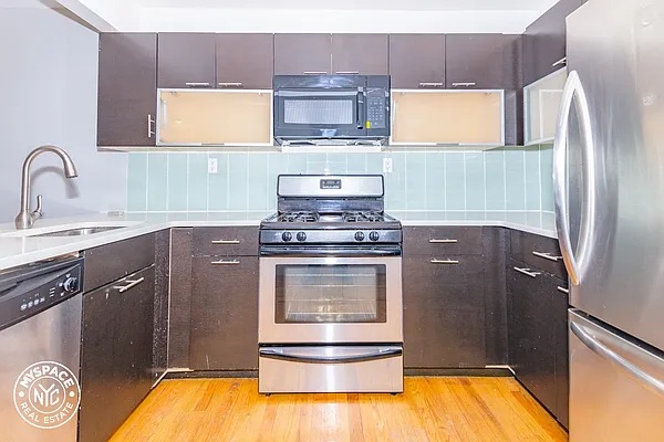 Rented by MySpaceNYC | media 2