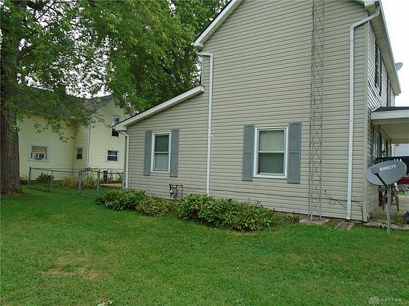 4th image of 15 Elm St