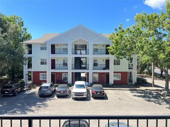 2360 SW Archer Rd APT 304, Gainesville, FL 32608
