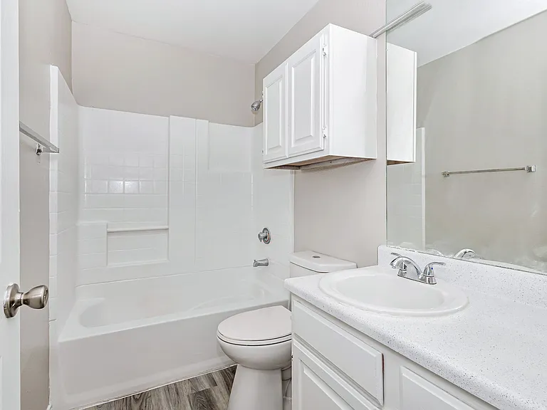 Westcreek Townhomes — Photo 13