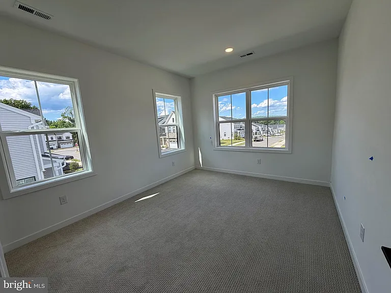 517 Anfield Rd — Photo 18
