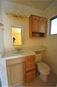 4th image of 340 Greenway Dr