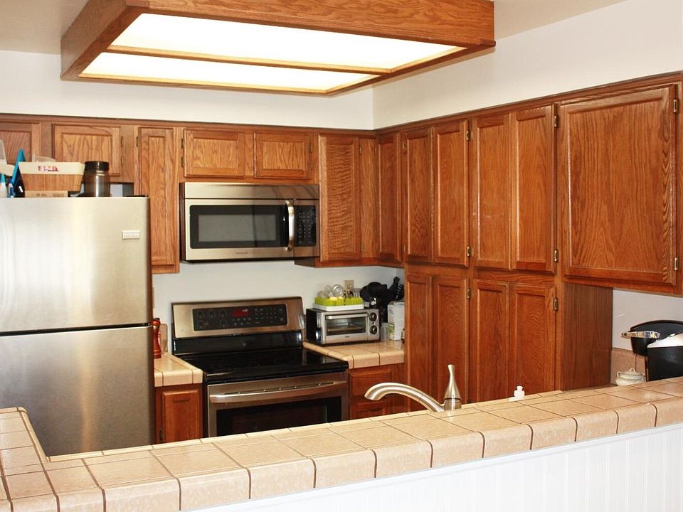 Kitchen from the bar