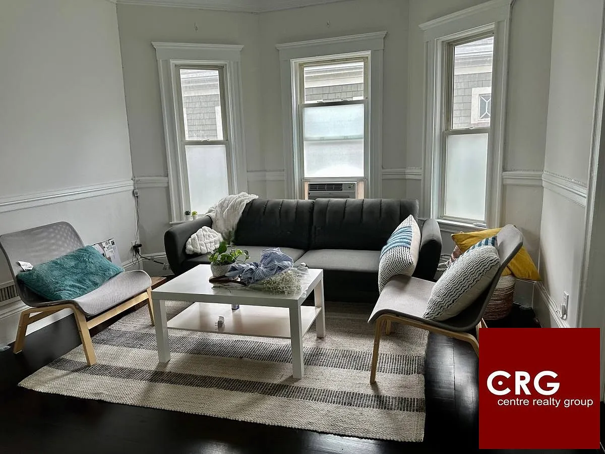 4 bed, 1.0 bath, 1200 sqft, $5,500 — Photo 3