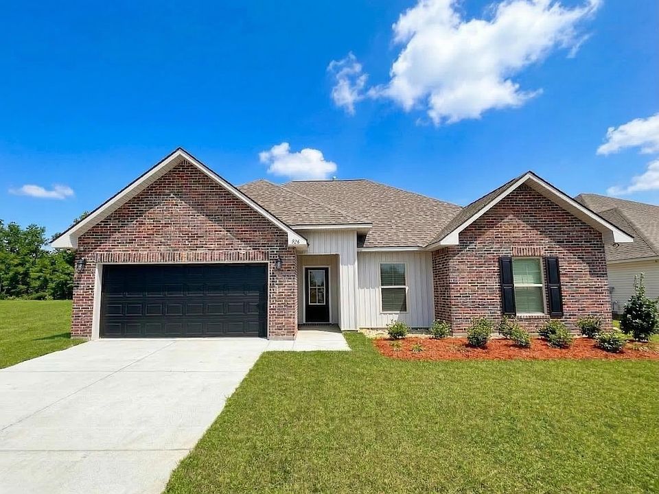 1st image of 926 Meadow Crossing Dr
