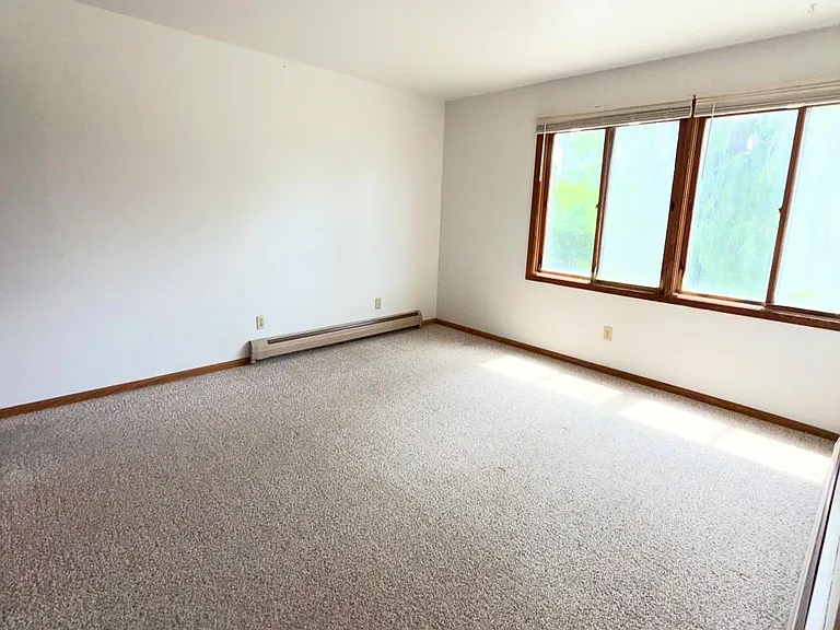 221 Nautilus Dr #B — Photo 7