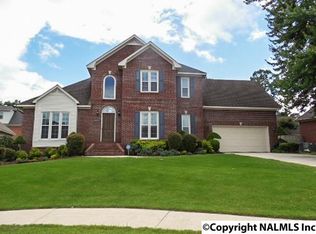 1703 Camden Cir SW, Decatur, AL 35603