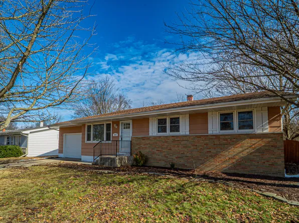 1633 Kuhn Dr, Schererville, IN 46375