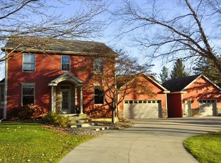 727 Fox Croft Cir SW, Rochester, MN 55902