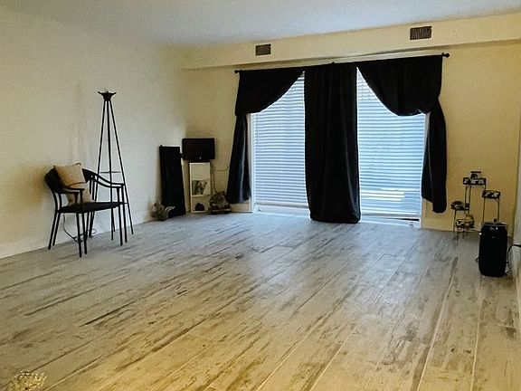 2nd image of 4508 Beau Monde Dr APT 5