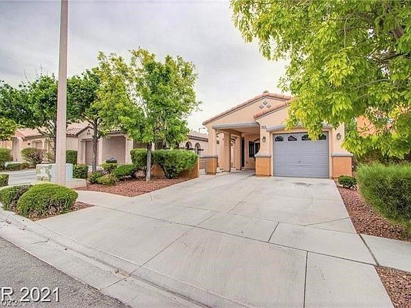 2nd image of 10616 Calico Pines Ave