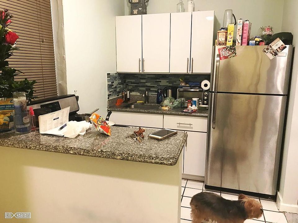 1st image of 2138 35th St APT 1G