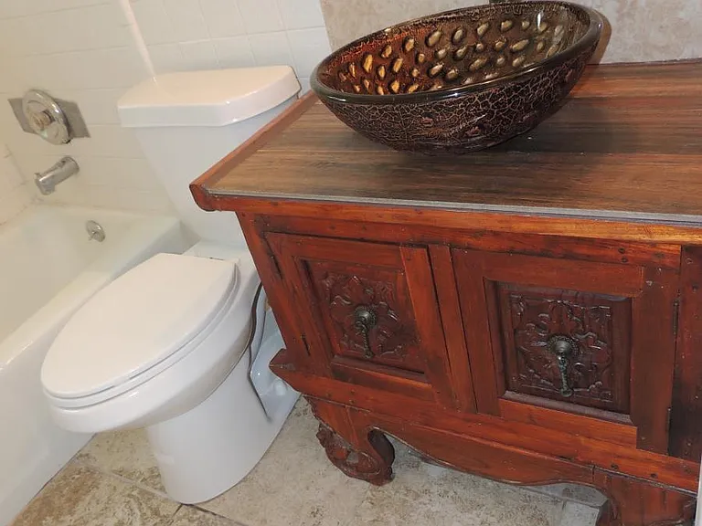 2136 18th Ave SW #4 — Photo 5