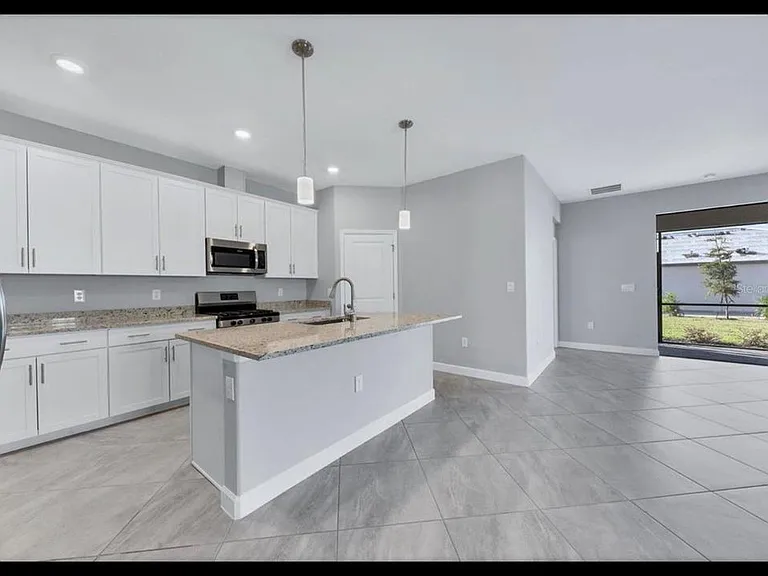 5127 Coral Reef Way — Photo 8