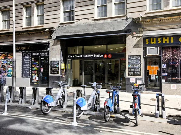 130 Hicks Street image 8 of 11