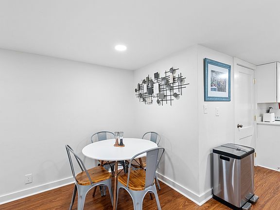 3rd image of 515 Cedar Crest Ct #6