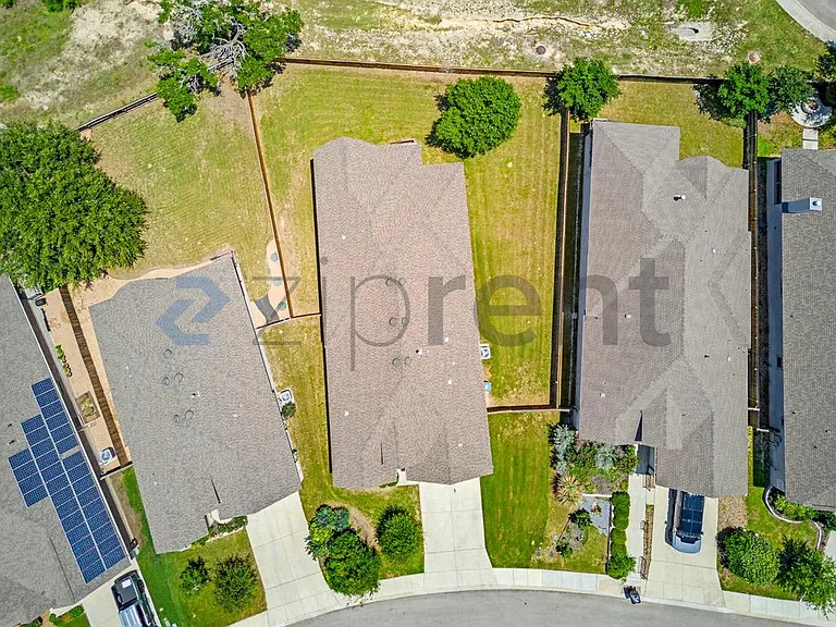 28414 Shailene Dr — Photo 42