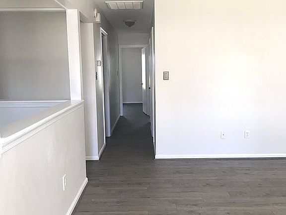4th image of 1305 Crane Cres
