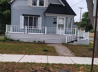 103 Lincoln St, Pontiac, MI 48341