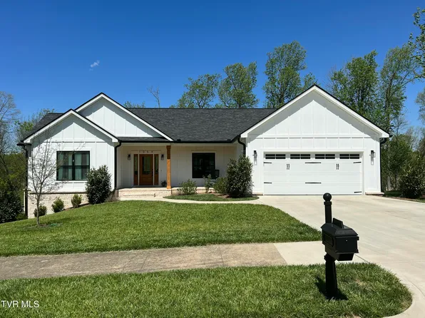 1054 Willow Springs Dr, Johnson City, TN 37604