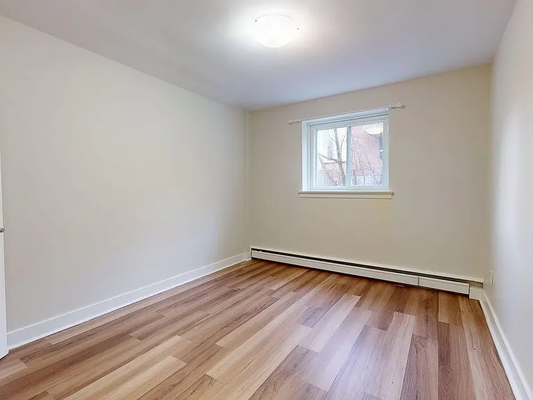 1196 Shillington Ave — Photo 13
