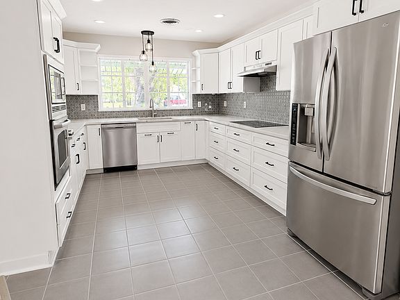 2nd image of 4208 Iola Dr