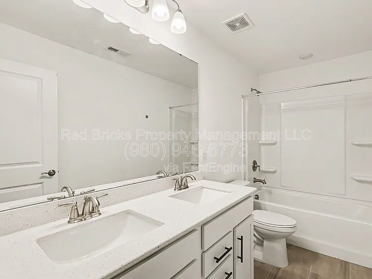 15020 Sycamore Crossing Ct — Photo 28