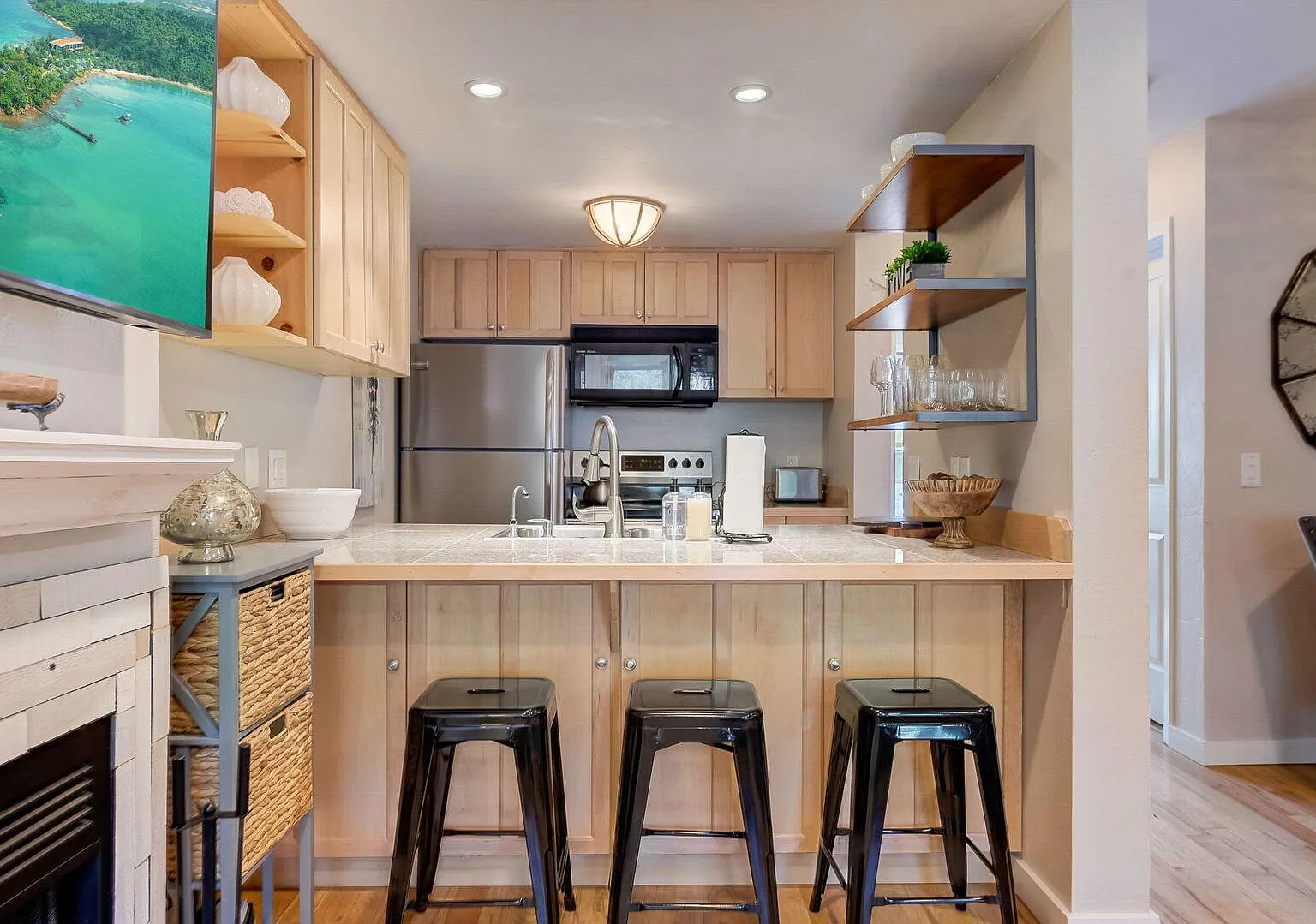 1478 Park Ave — Photo 4