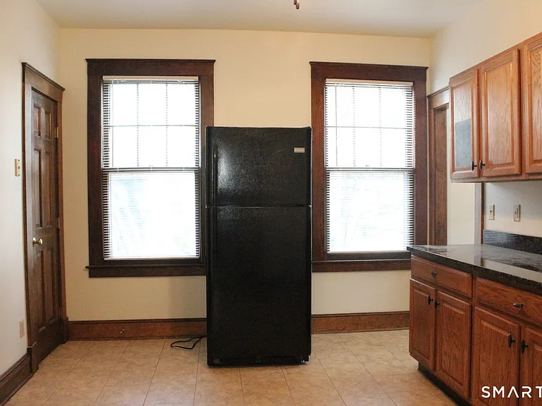 16 Woodland St #1 — Photo 6