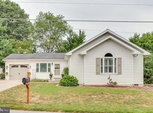 22 Dexter Dr, Martinsburg, WV 25405