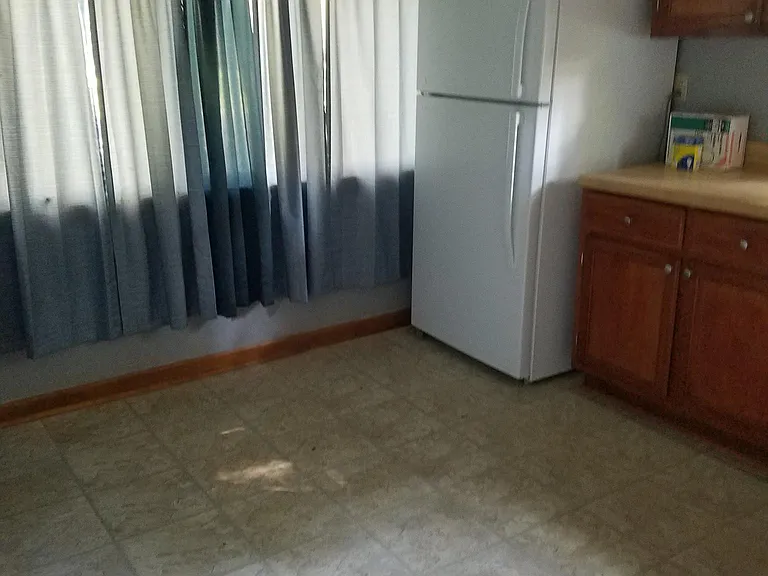 206 W Jackson St — Photo 5