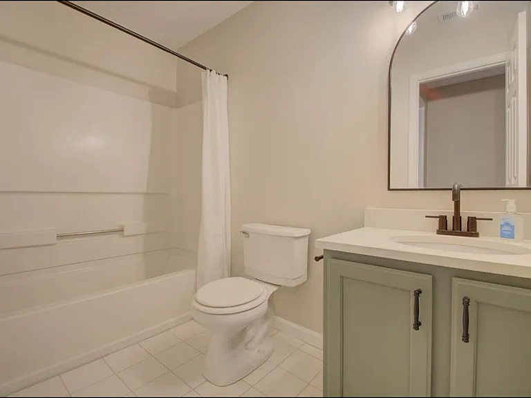 10224 Crossbow Ct #11 — Photo 6