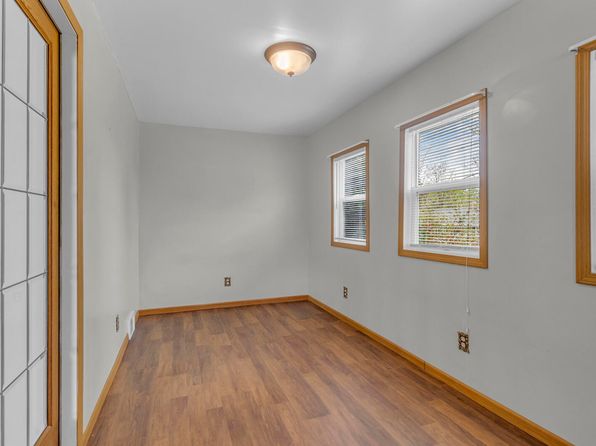 3415 Gypsy Ln, Jackson, MI 49202