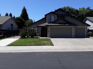 9012 Paso Robles Way, Elk Grove, CA 95758